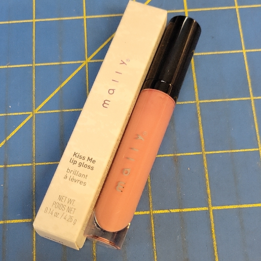 Mally Kiss Me Lip Gloss 4.25g New In Box - Pucker Up